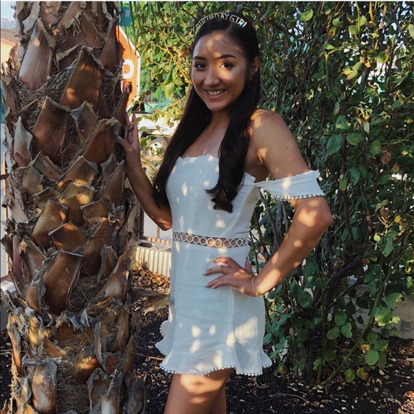 FASHIONNOVA ROMPER - Picture 5 of 6